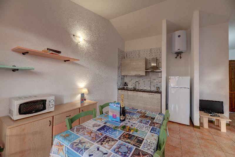 Residence Le Pavoncelle Санта-Тереза-Галлура Экстерьер фото